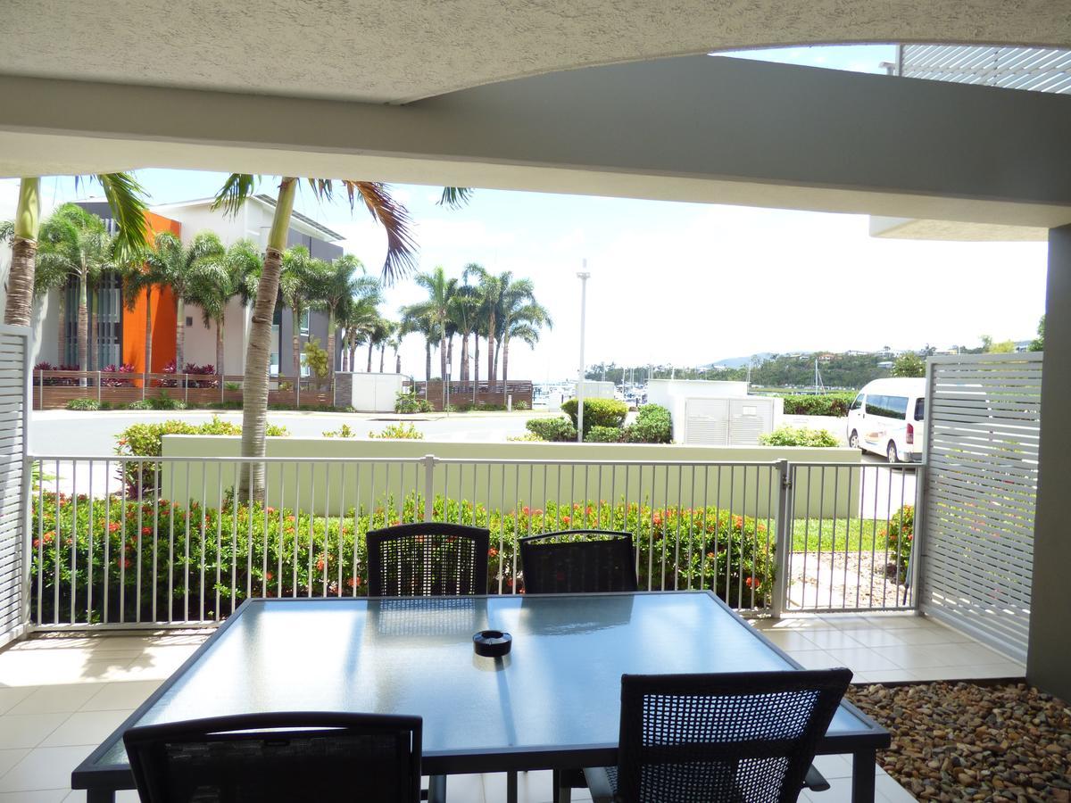Marina View Apartment แอร์ลีบีช ภายนอก รูปภาพ
